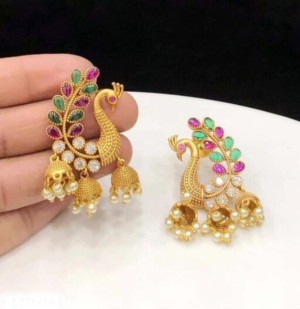 Fancy Alloy High gold polish Chaandbali Earring at Rs 165/pair in Delhi