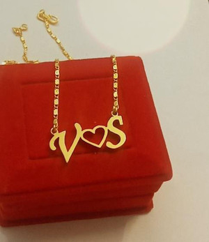 Vishal deals name pendant