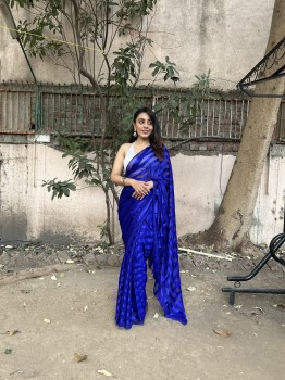 Buy FABFLICK Solid/Plain Bollywood Art Silk Blue Sarees Online @ Best Price  In India