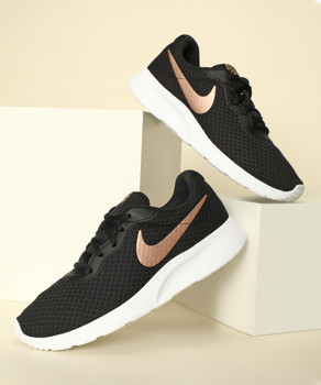 Wmns nike hotsell runallday gold