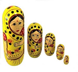 ZoloKing Hand Made Wooden Dolls Nested Red Wood Russian Dolls Traditional  Wood Showpiece Hand Craft - Hand Made Wooden Dolls Nested Red Wood Russian  Dolls Traditional Wood Showpiece Hand Craft . Buy