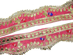Borders Cotton Fabric Lace Reel with Cutwork Jardoshi Golden Border Laces  for Dresses, Sarees, Lehenga, Decorations (9M x 1 in) Lace Reel Price in  India - Buy Borders Cotton Fabric Lace Reel