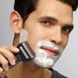 WAHL Travel Shaver For Men - WAHL 