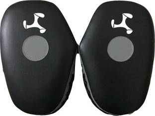 le buckle Straight Hook and Jab Focus Pad