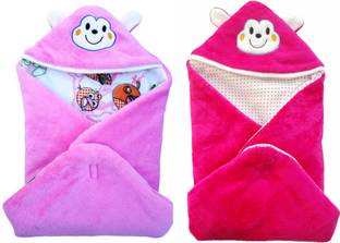 BRANDONN HOODED AND PRINTED FOAM FILLED , WELCROW STITCHED COMFORT AND SAFETY Sleeping Bag