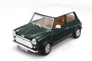 Bburago Die Cast 1:18 Scale Mini Cooper (1969) Car