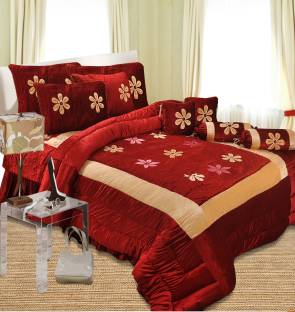 Laying Style Velvet King Sized Bedding Set