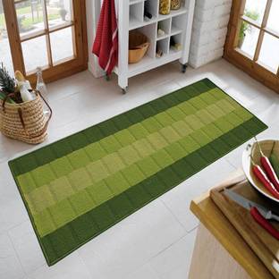 STATUS Green Polypropylene Runner