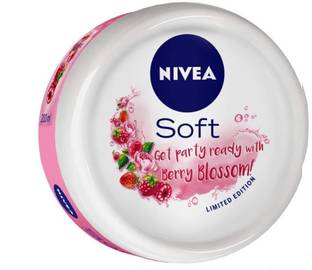 NIVEA Soft Light Berry Blossom With Jojoba Oil Vitamin E Moisturiser