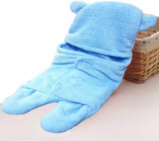 BRANDONN Abstract Single Hooded Baby Blanket for  Mild Winter