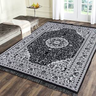 Flipkart SmartBuy 4 ft  X 6 ft Chenille Carpet