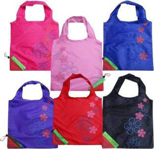OYTRA Strawberry Pack of 6 Grocery Bags