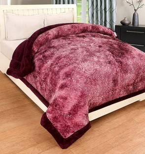 Homerica Self Design Double Quilt for  Heavy Winter