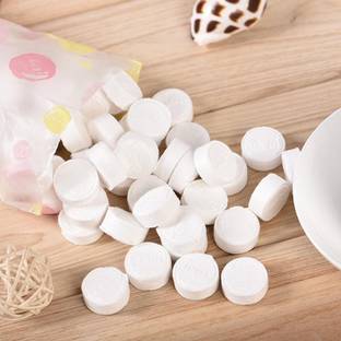 QWEEZER 50 Pcs Magic Tablet Napkin Compressed Tissue, Candy Pack Of 50 Pieces - White