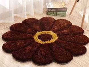 shopgallery 2 ft  X 2 ft Polyester Area Rug