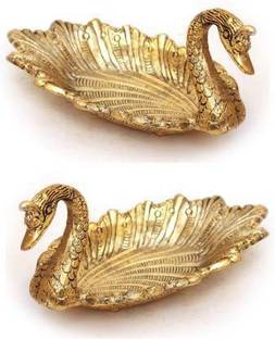 WELLWISHERS CRAFT Dry Fruit and mouthfreshner Tray for Home & Offce Table Decoration Decorative Showpiece (Metal ,Gold) Tray