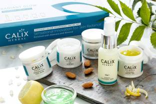 कैलिक्स हर्बल रेडियंट ग्लो आयुर्वेदिक फेशियल किट 260 ml