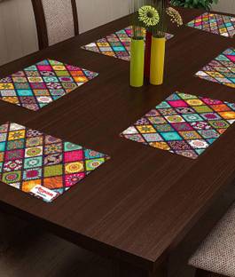 Groki Square Pack of 8 Table Placemat