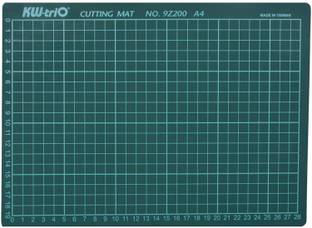 izone Professional Self-Healing 5 Layered Double Sided Durable Non-Slip PVC Cutting Mat -A4 (Green, 11 x 8 Inch/29 x 21 cm) Cutting Mat