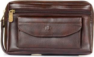The CLOWNFISH Passport Pouch