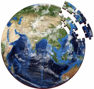 Webby Wooden Earth Jigsaw Puzzle