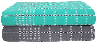 Tharunsha Elite Checkered Single AC Blanket for  Heavy Winter