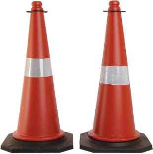 Ladwa Road Traffic Cone, Pack of 2 cones 750mm, with 2 mtr chain + 2 hooks, (Safety Cone, Traffic Safety Cone, Road Safety Cone with Reflective Strips Collar) Emergency Sign