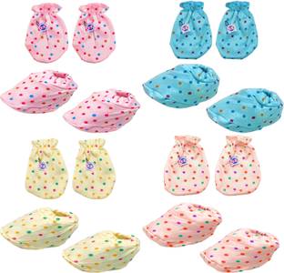 V.B.K Baby Care Combo Of Mittens and Booties, 4 Pairs Of Hand Mittens and 4 Pair Of Leg Booties, Hosiery Soft Material, Multicolor