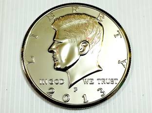 A SARKAR MAGIC WORLD JUMBO HALF DOLLAR COIN MAGIC / JUMBO COIN 1 Magic Tricks