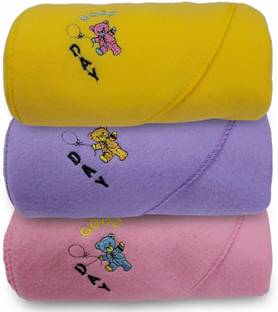 BABY ZONE Solid Crib Hooded Baby Blanket for  AC Room