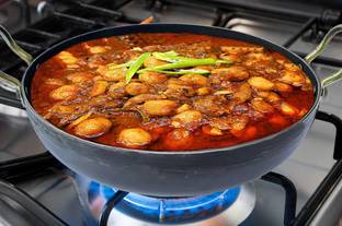 Navghar INDIAN 100% Iron Kadahi/Karahi Kadhai 24 cm diameter 2.5 L capacity Kadhai 24.1 cm diameter 2.51 L capacity