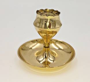 SHLINCO SHLINCO Brass Incense Holder with Ash Catcher (Diameter - 8 cm, Height - 6.7 cm, Weight -54 gm) | Engraved Agardan | Agarbati Stand | Incense Stick Holder| Set Of 1 | Brass