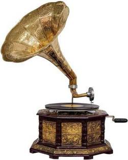 tahaart Wooden Gramophone