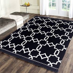 Sparrow world Black Chenille Runner