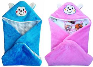 BRANDONN Printed Single Hooded Baby Blanket for  Mild Winter
