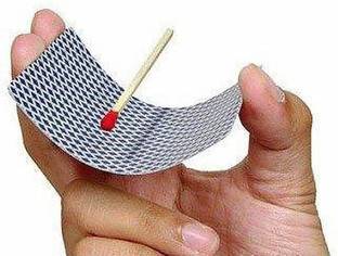 A SARKAR MAGIC SHOP SUPER FLOATING MATCH MAGIC / MATCH STICK FLOATER CARD MAGIC TRICK 1 Magic Tricks