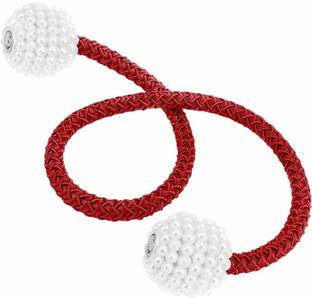 Ramcha Maroon Tassels, Trimming