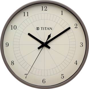 Titan एनालॉग 29 cm X 29.5 cm दीवार घड़ी