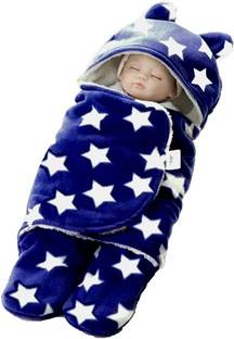 BABY ZONE Printed Crib Hooded Baby Blanket for  Mild Winter