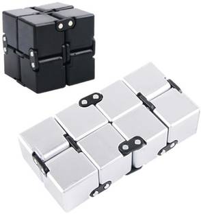 डी'मेगा मार्ट Playing block cube infinity toy Finger cube Set OF Two 2 PCS BLACK And White