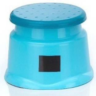 AK HUB Stool