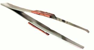 Glamezone Flat Tip Tweezer Plucker for Women Eyebrows and Upper Lips