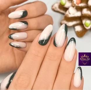 The Unique Artificial Nails. black