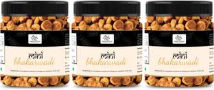 HUNGRY HARVEST Mini Bhakarwadi Snacks (Crunchy, Light & Flavourful) Gujrati Bhakarwadi