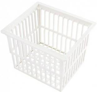 Shakuntla 0 L White Laundry Basket