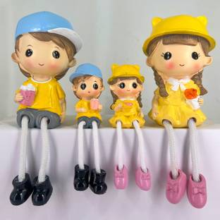 Elegant Lifestyle Cute Foodie Family Gift Set, Resin Hanging feet Craft Unique Gift for Home Decor Decorative Showpiece  -  8 cm