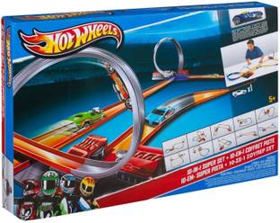 HOT WHEELS 10 in 1 Track Set