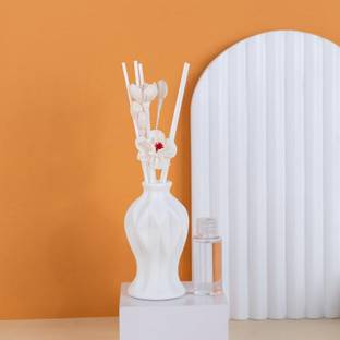 The June shop Contemporary Vase Reed Diffuser (Relaxing Lemon) Portable Room Air Purifier