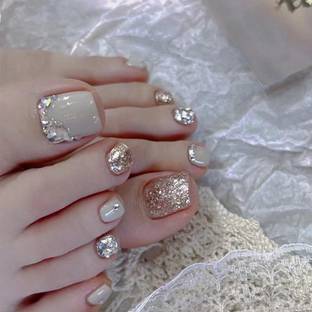 The Pink Truck Set of 24 Artificial Reusable Toe nails in Silver Golden with Swarovski Golden, Silver