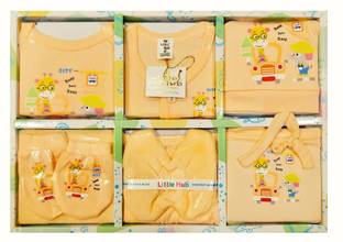 Jm collections NEW BORN Nappy & Bib clothes gift set - 8 pcs (Peach color)